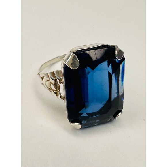 Vintage Sterling Silver and Blue Stone Cocktail Ring - Picture 1 of 8